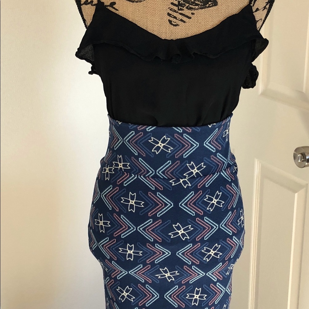 LulaRoe Cassie